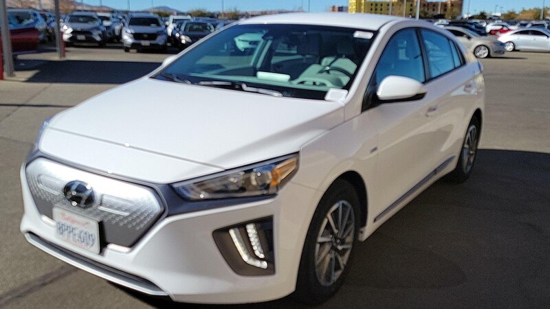 2020 Hyundai Ioniq SE 3