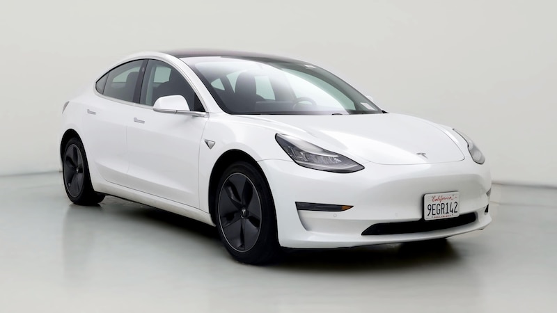 2019 Tesla Model 3 Standard Range Hero Image