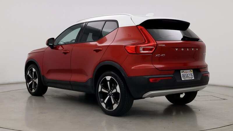 2019 Volvo XC40 T5 Momentum 2