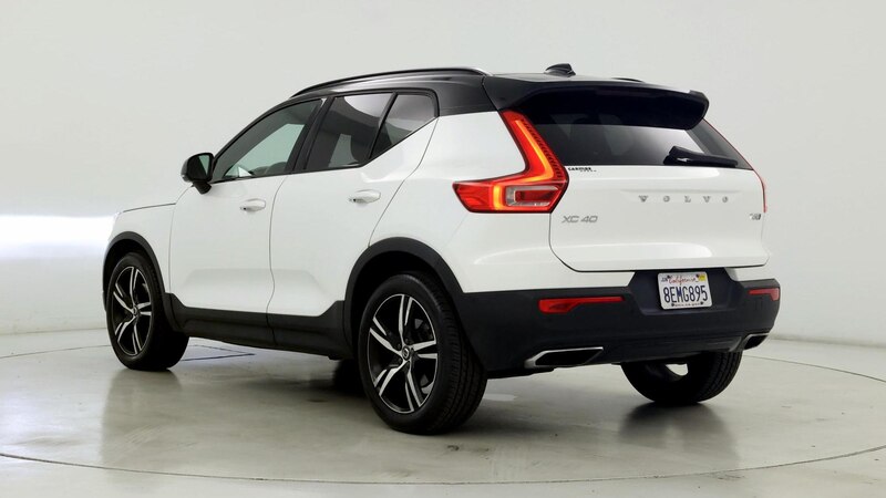 2019 Volvo XC40 T5 R-Design 2