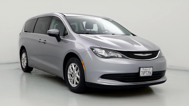 2017 Chrysler Pacifica LX Hero Image