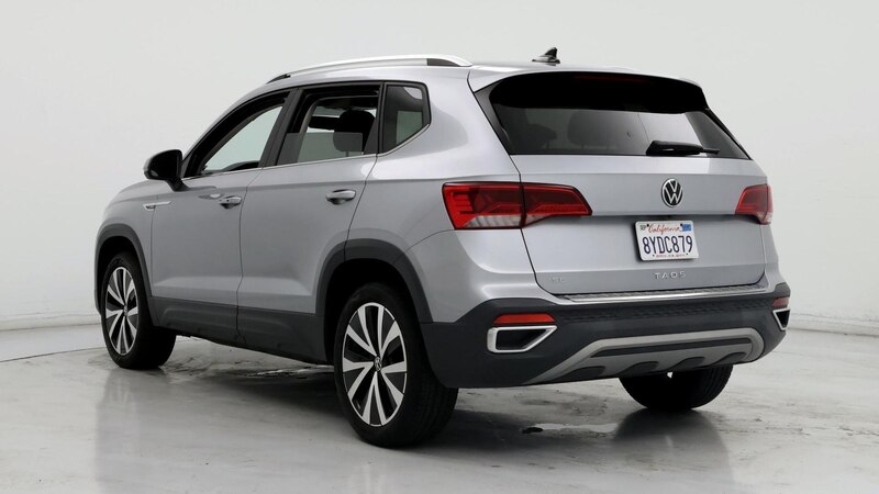 2022 Volkswagen Taos SE 2