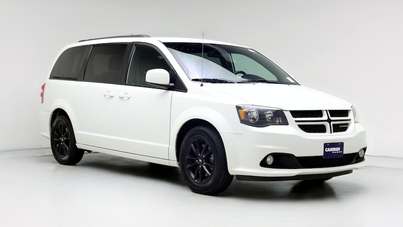 2019 Dodge Grand Caravan GT Hero Image