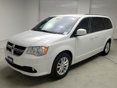 2019 Dodge Grand Caravan SXT -
                Los Angeles, CA