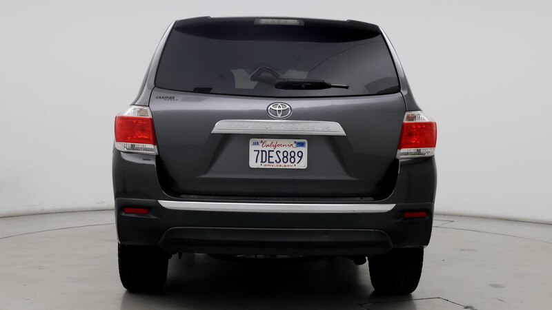 2013 Toyota Highlander  6