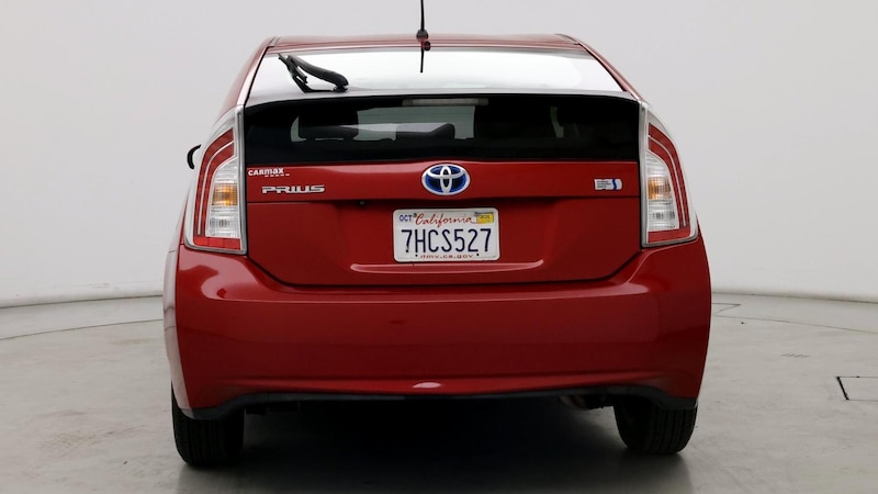 2015 Toyota Prius Two 6