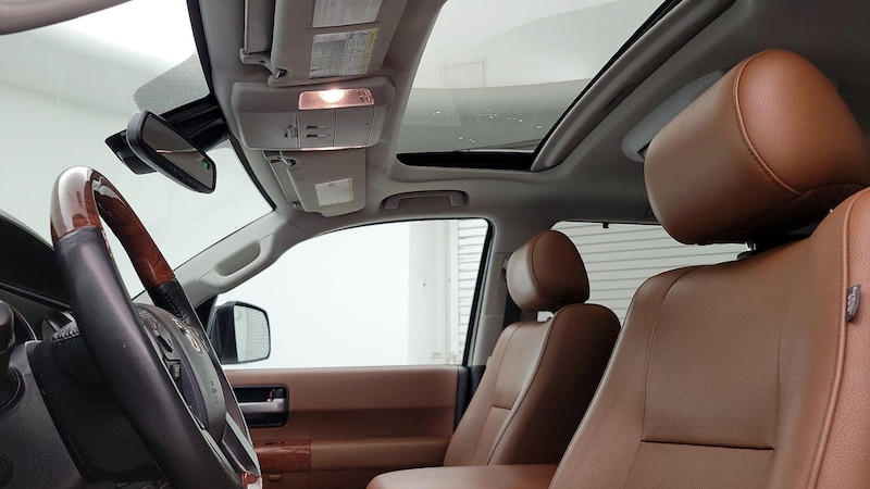 2019 Toyota Sequoia Platinum 19