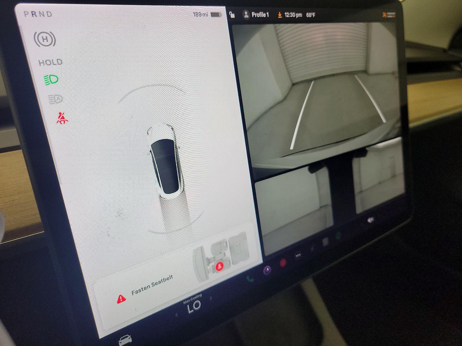 Thumbnail: 2021 Tesla Model 3 - 14