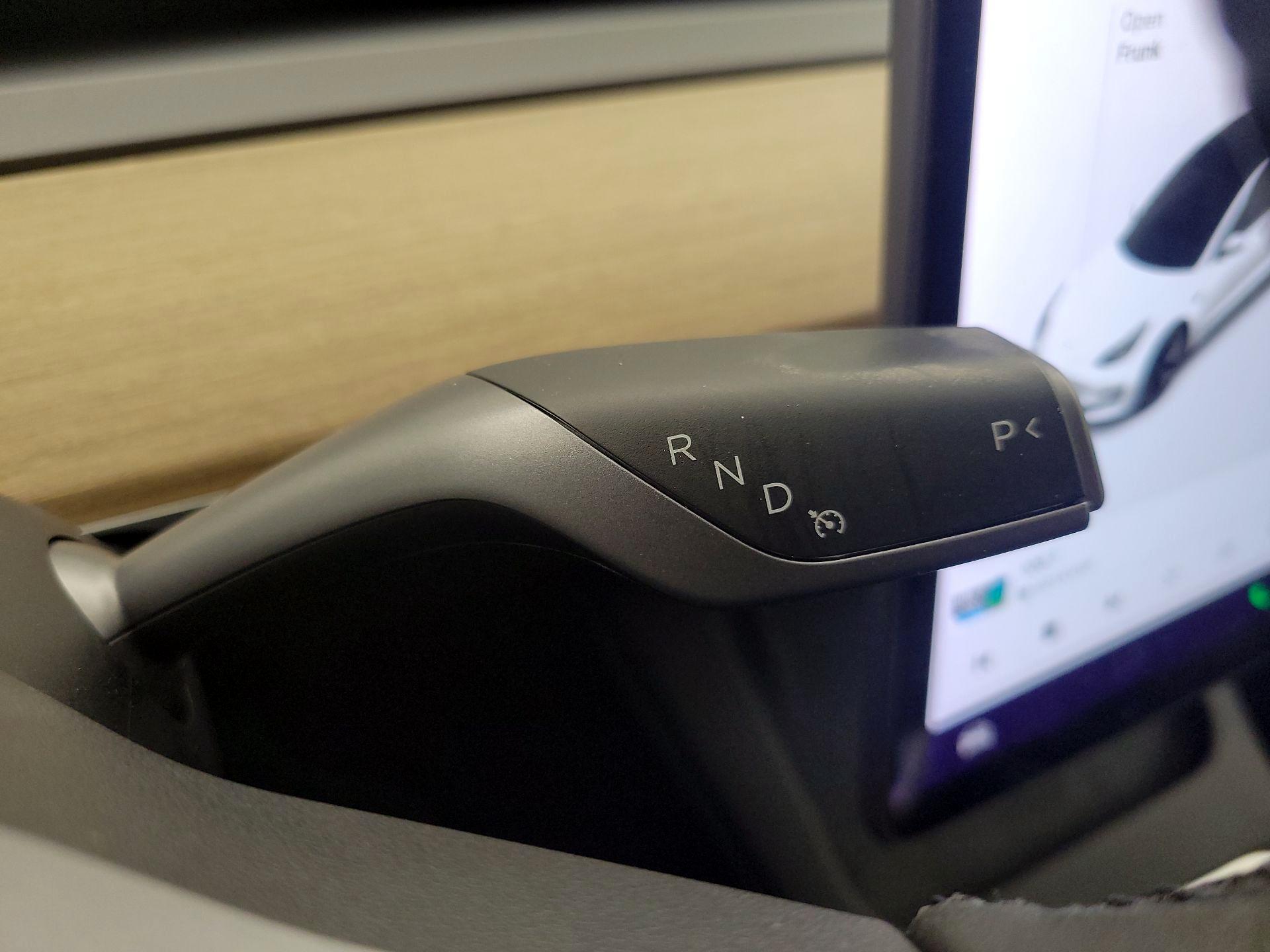 Thumbnail: 2021 Tesla Model 3 - 17