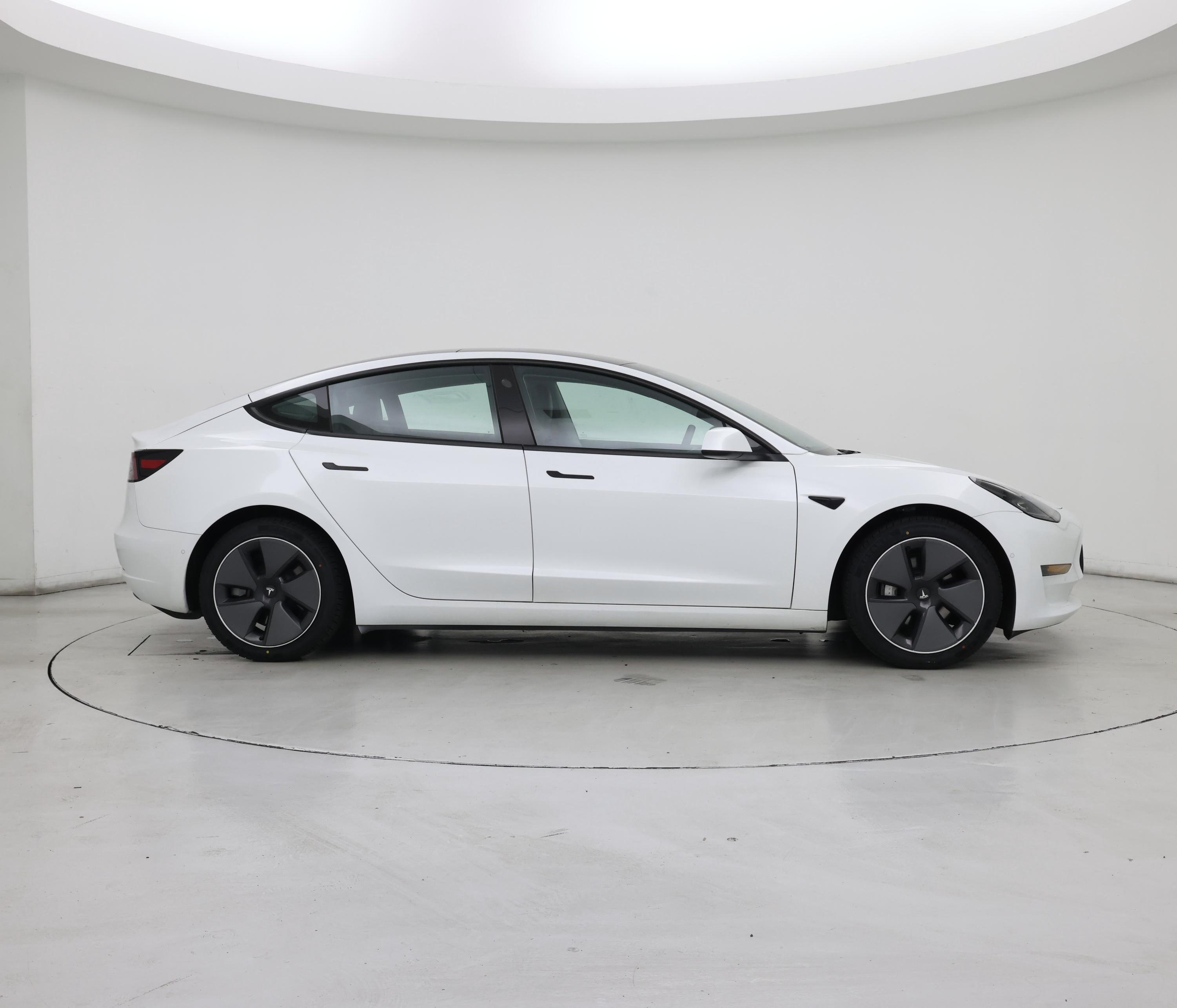 Thumbnail: 2021 Tesla Model 3 - 7