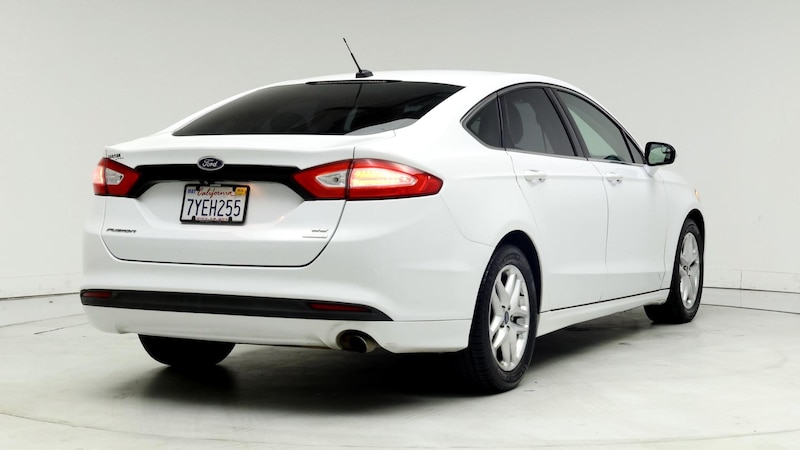 2016 Ford Fusion SE 8