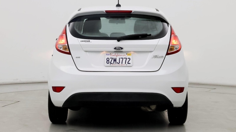 2016 Ford Fiesta SE 6