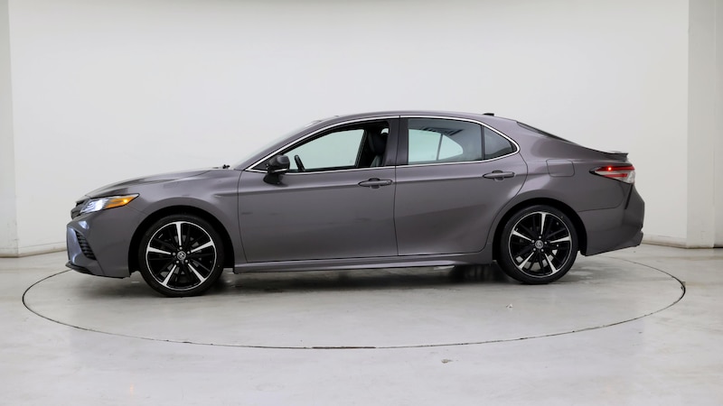 2019 Toyota Camry XSE 3