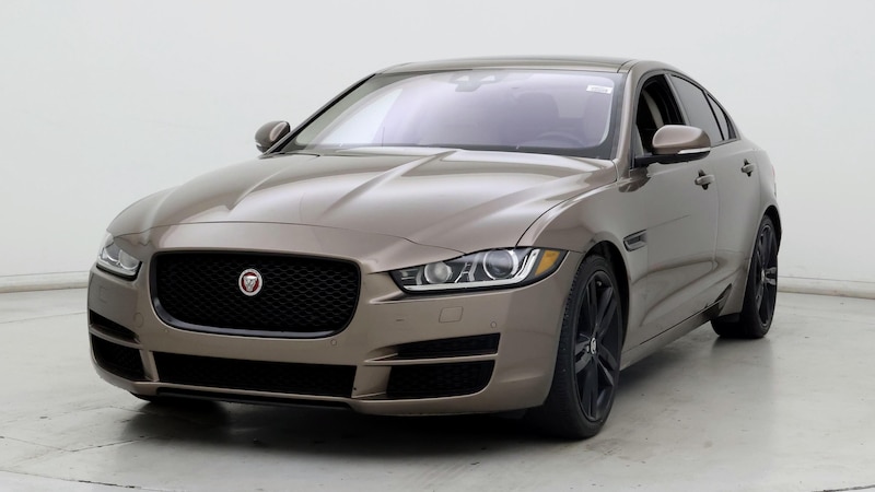 2017 Jaguar XE Prestige 4