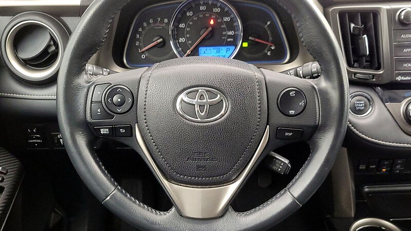 2014 Toyota RAV4 Limited 10