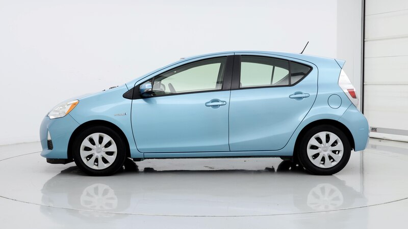 2014 Toyota Prius c Two 3