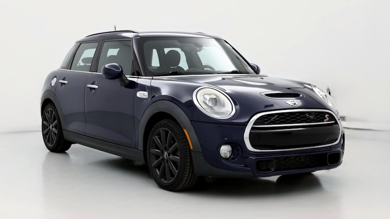 2016 MINI Cooper Hardtop S Hero Image