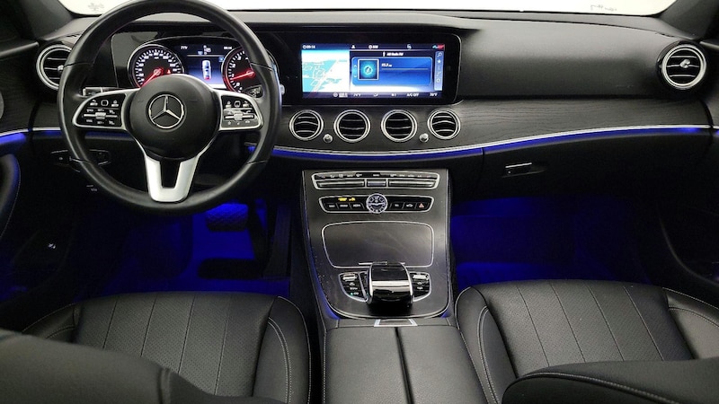 2019 Mercedes-Benz E-Class E 300 9