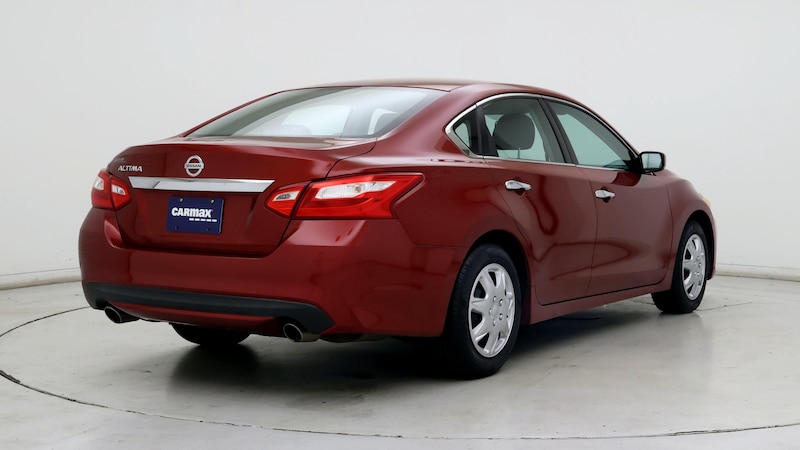 2016 Nissan Altima S 8