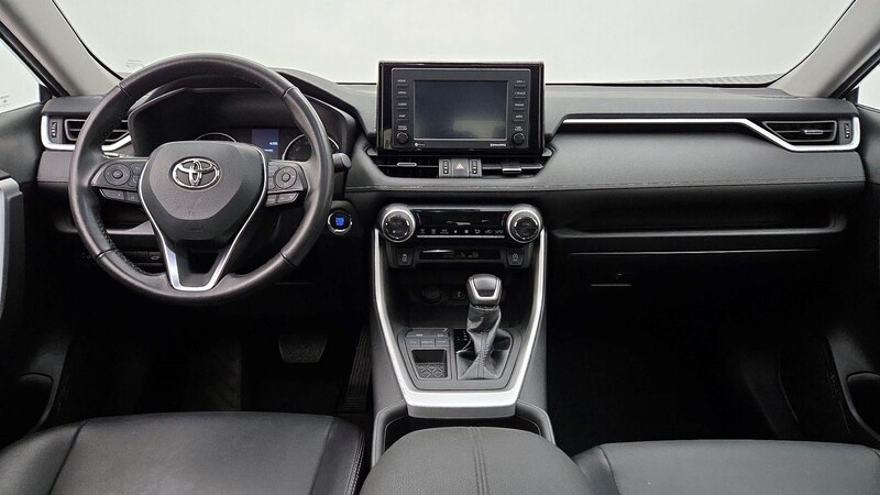 2022 Toyota RAV4 XLE Premium 9