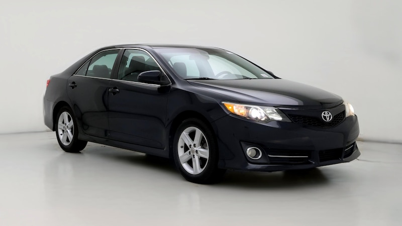 2013 Toyota Camry SE Hero Image