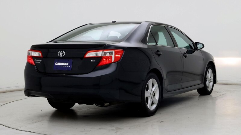 2013 Toyota Camry SE 8