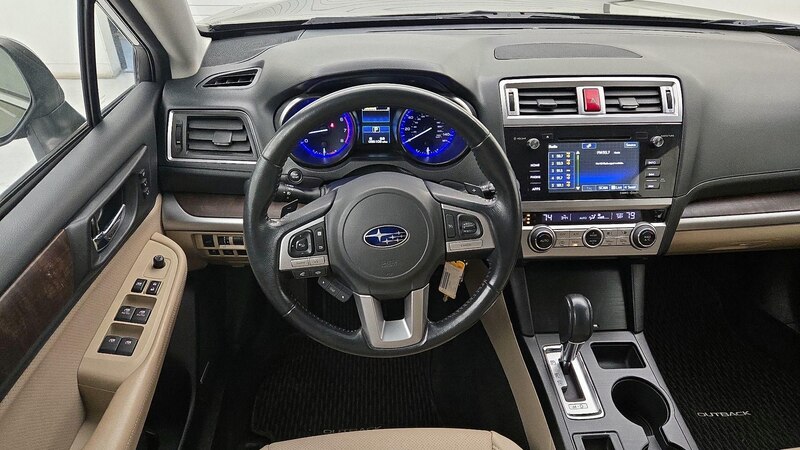 2015 Subaru Outback Limited 10