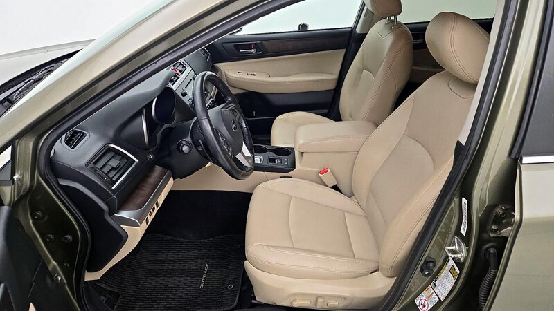 2015 Subaru Outback Limited 11