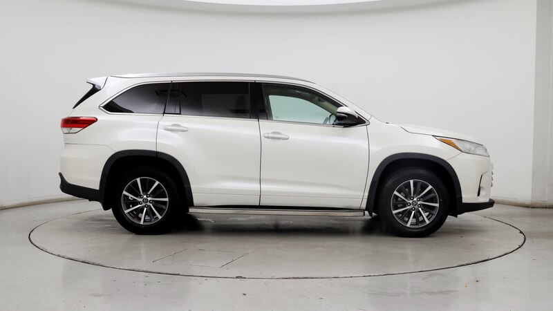 2017 Toyota Highlander XLE 7