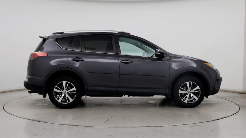 2016 Toyota RAV4 XLE 7