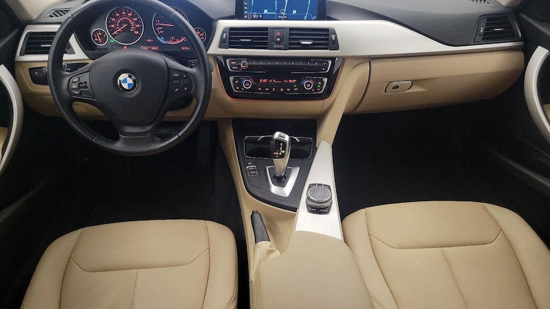 2018 BMW 3 Series 320i 9