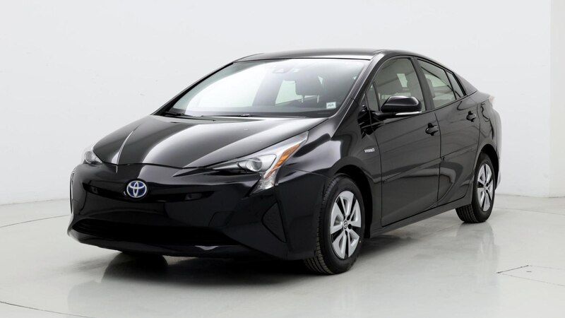 2018 Toyota Prius Three 4