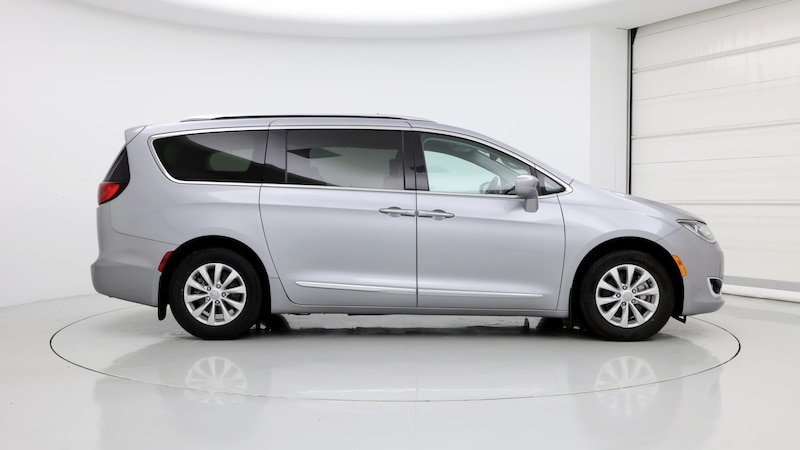 2019 Chrysler Pacifica Touring L 7