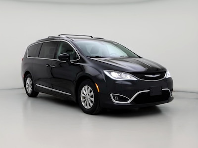 2018 Chrysler Pacifica Touring L -
                Newark, DE