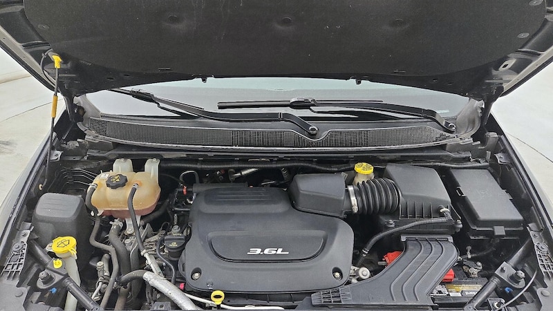 2018 Chrysler Pacifica Touring L 22