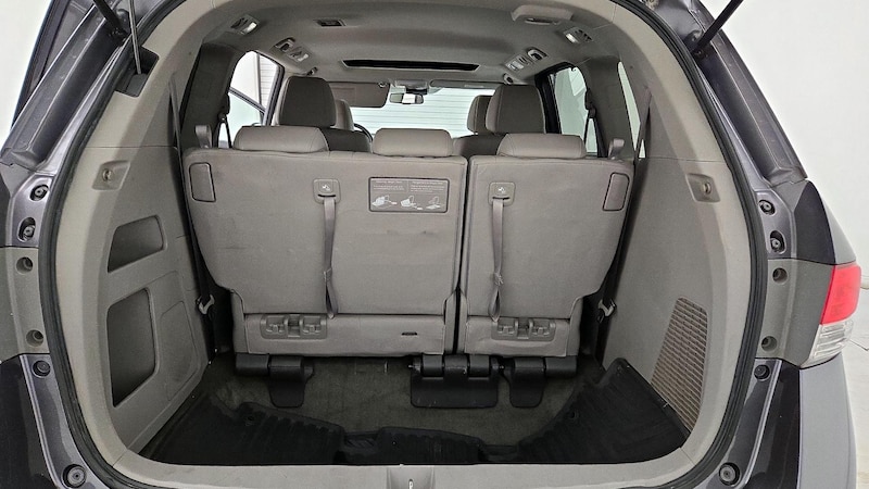 2016 Honda Odyssey EX-L 22