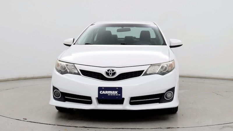 2014 Toyota Camry SE 5