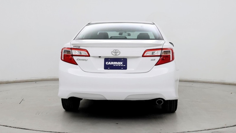 2014 Toyota Camry SE 6