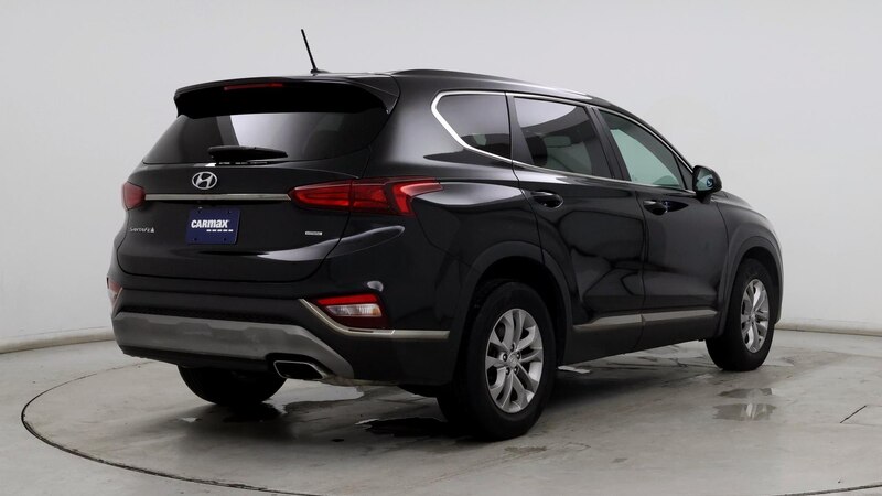 2019 Hyundai Santa Fe SE 8