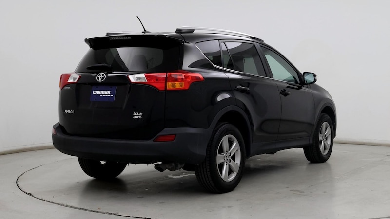 2015 Toyota RAV4 XLE 8