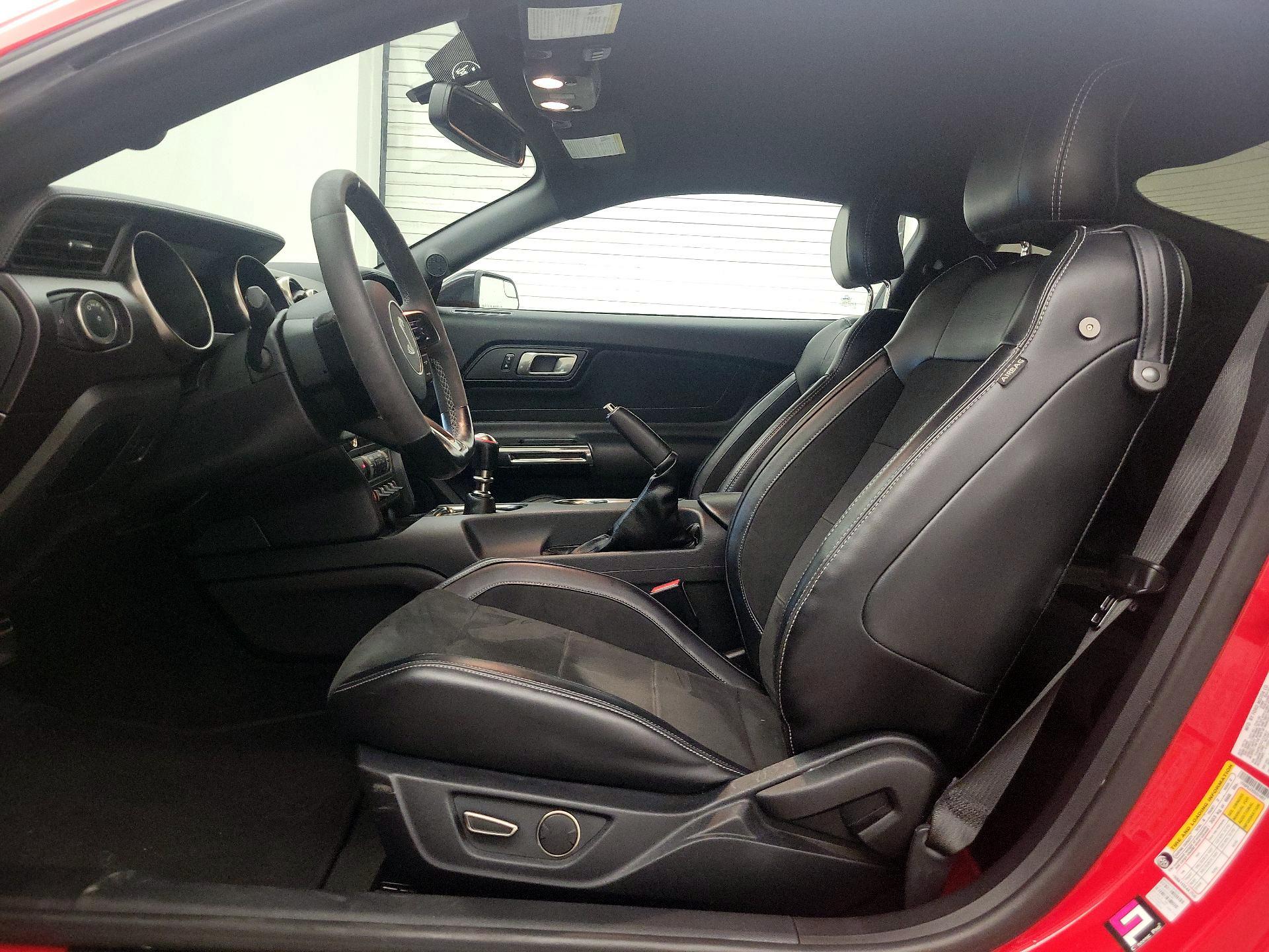 Thumbnail: 2016 Ford Mustang - 11