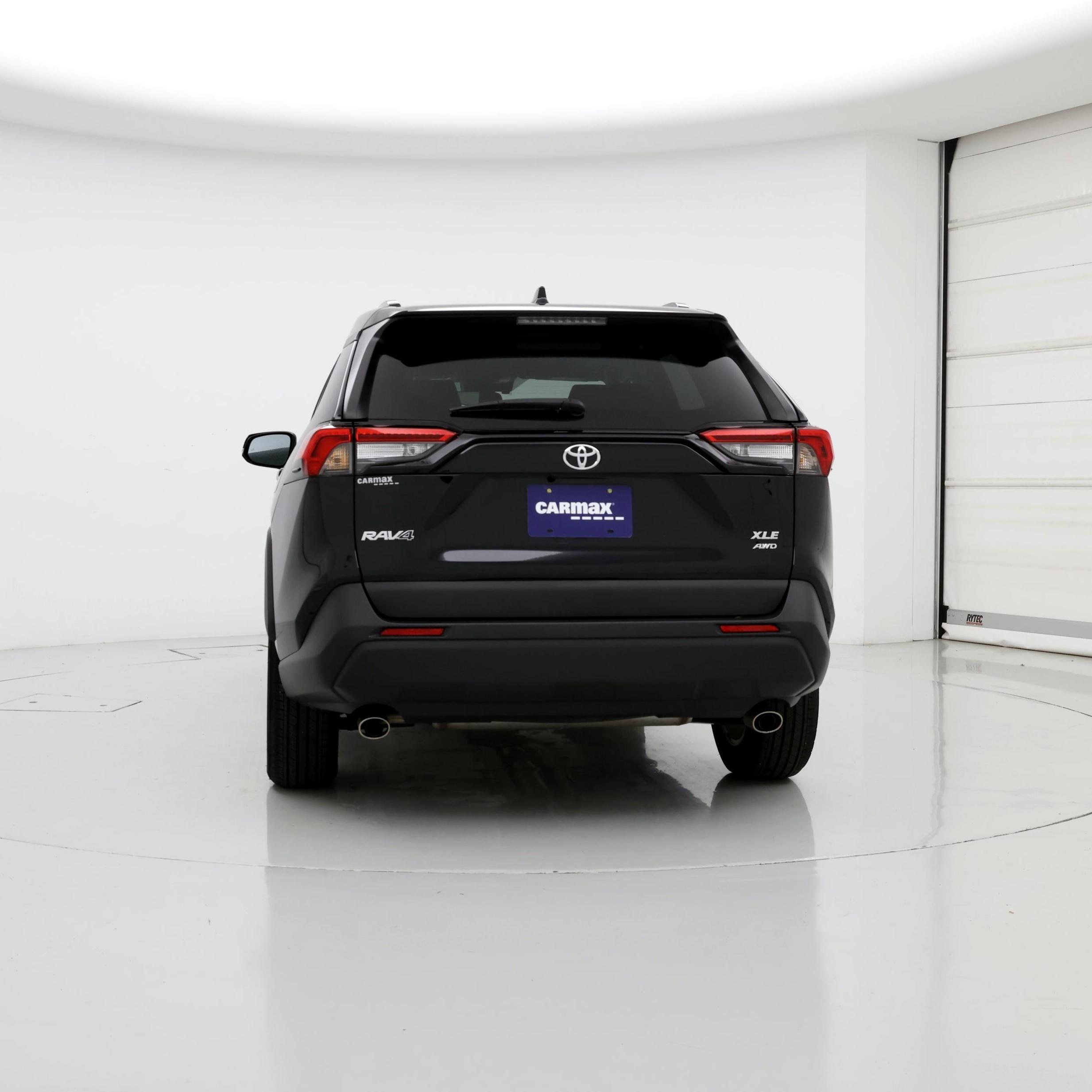 Thumbnail: 2021 Toyota RAV4 - 6