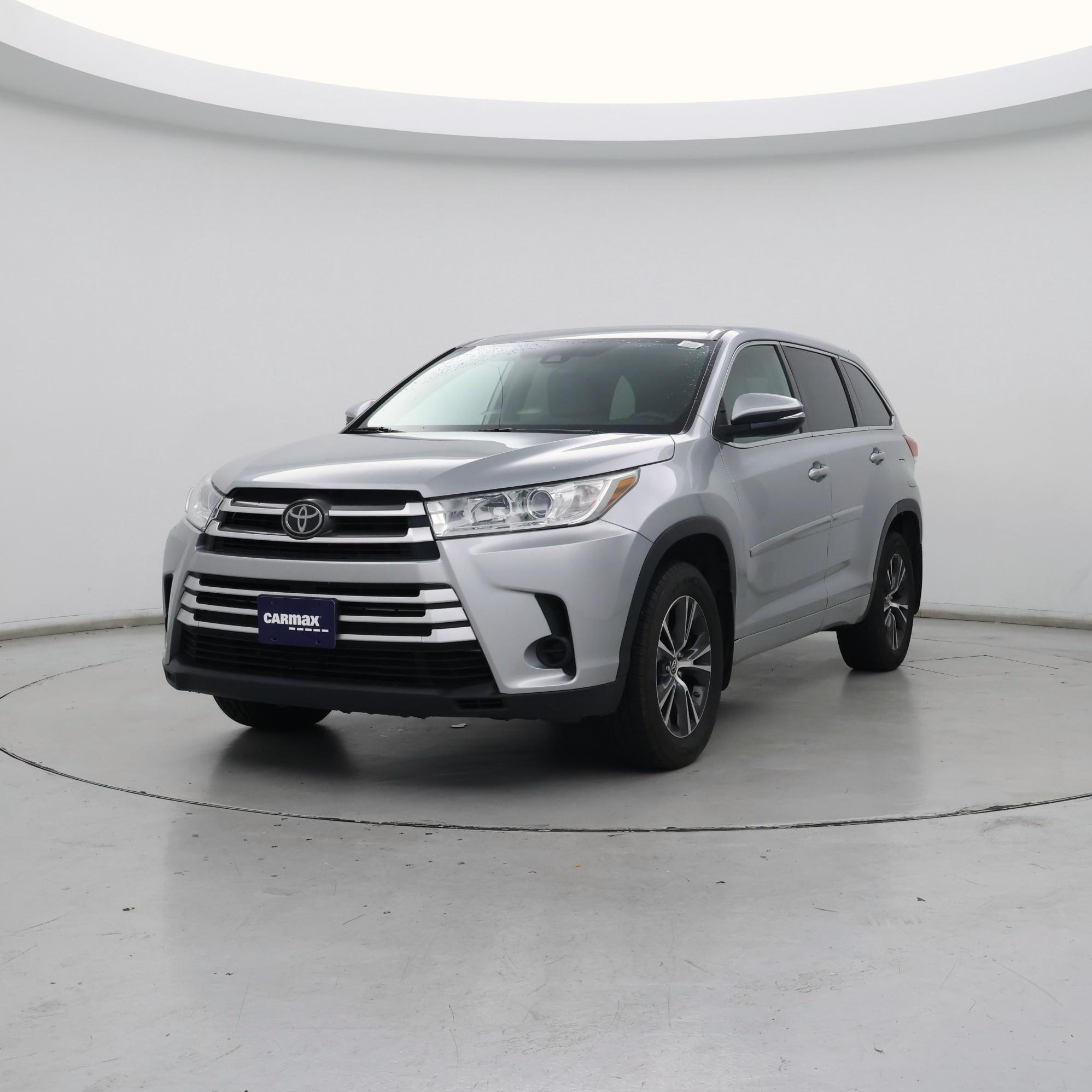 Thumbnail: 2018 Toyota Highlander - 4