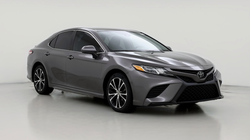 2020 Toyota Camry SE Hero Image