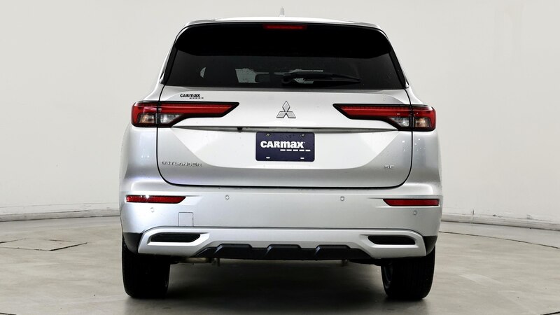 2023 Mitsubishi Outlander SE 6