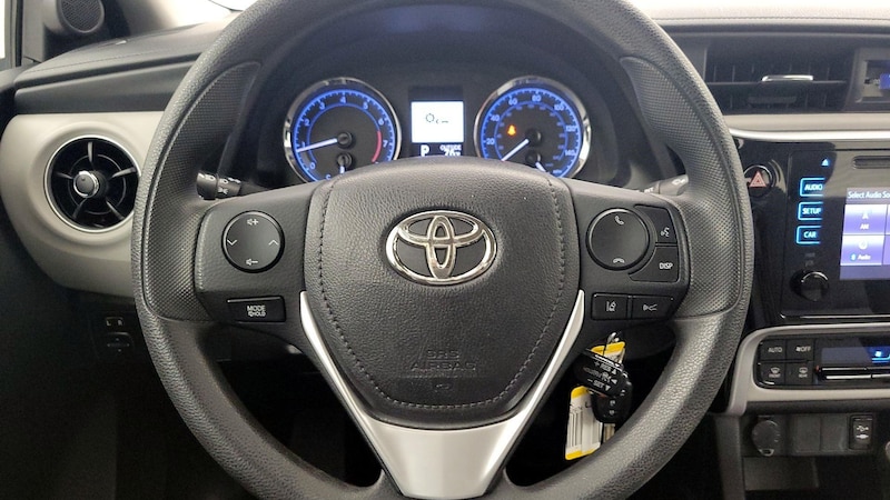 2019 Toyota Corolla LE 10