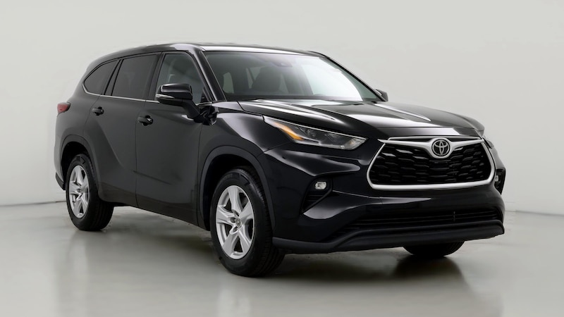 2021 Toyota Highlander LE Hero Image