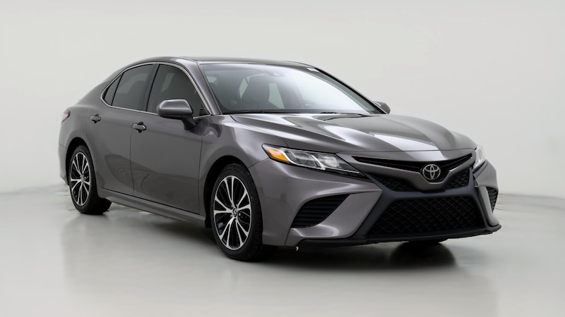 2019 Toyota Camry SE Hero Image