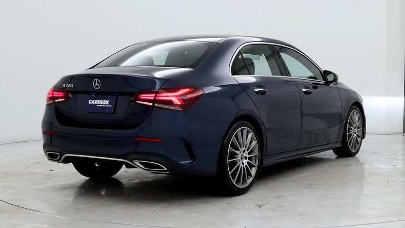 2021 Mercedes-Benz A-Class A 220 8