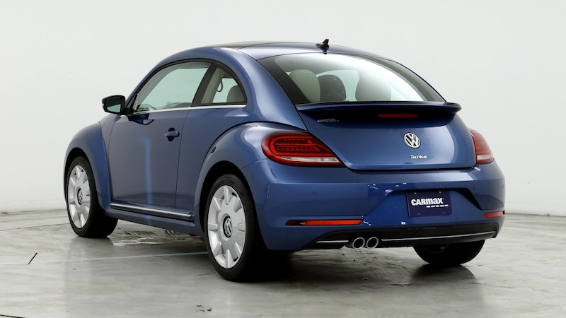 2019 Volkswagen Beetle SE 2